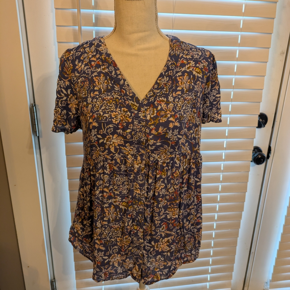 Maternity Top Floral V-Neck Button-Up Women's Top